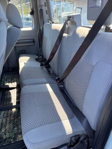 2012 Ford F-350 XL 4x4 4dr SuperCab 8 ft. LB SRW Pickup
