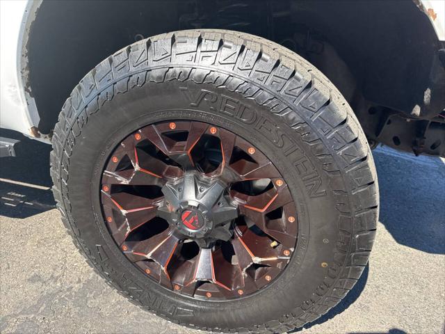 2012 Ford F-350 XL 4x4 4dr SuperCab 8 ft. LB SRW Pickup