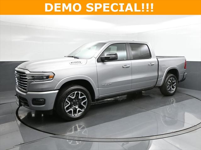 2025 RAM Ram 1500 RAM 1500 LARAMIE CREW CAB 4X4 57 BOX