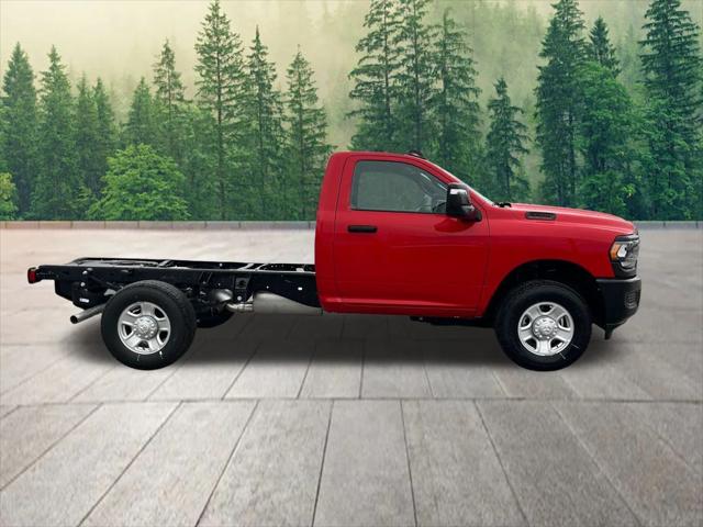 2024 RAM Ram 3500 Chassis Cab RAM 3500 TRADESMAN CHASSIS REGULAR CAB 4X4 60 CA