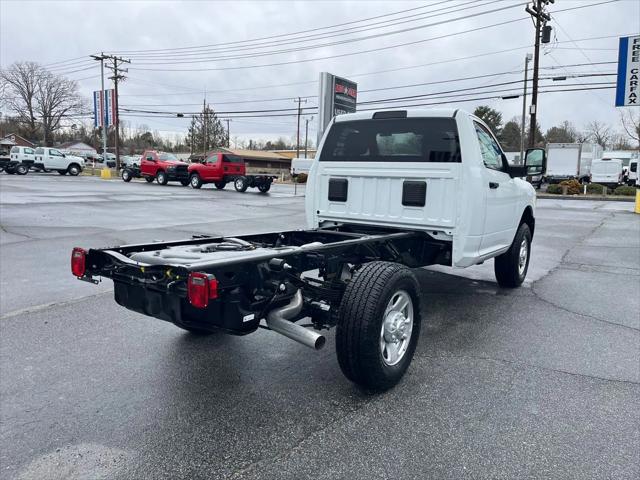 2024 RAM Ram 3500 Chassis Cab RAM 3500 TRADESMAN CHASSIS REGULAR CAB 4X4 60 CA