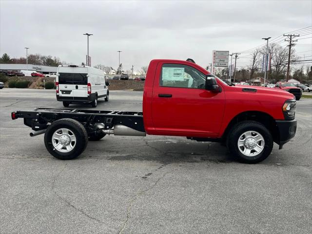 2024 RAM Ram 3500 Chassis Cab RAM 3500 TRADESMAN CHASSIS REGULAR CAB 4X4 60 CA