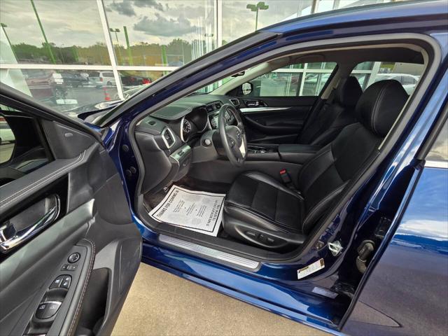 2023 Nissan Maxima SV Xtronic CVT