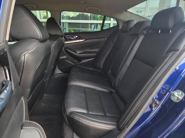 2023 Nissan Maxima SV Xtronic CVT