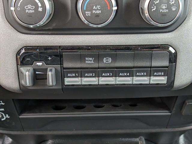 2024 Ram 3500 Tradesman/SLT/Laramie/Limited
