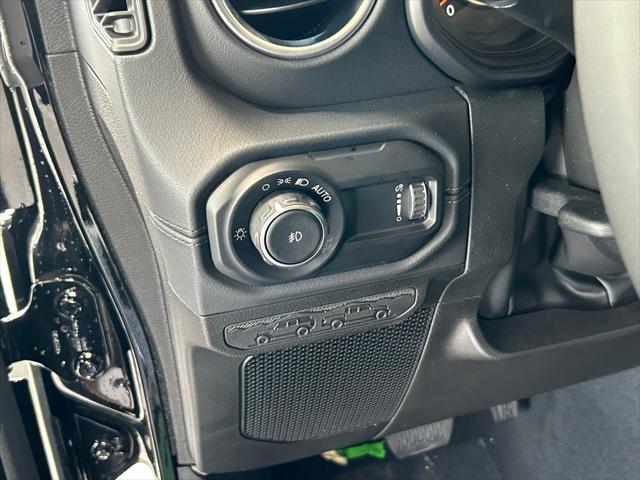 2024 Jeep Wrangler WRANGLER 4-DOOR SAHARA