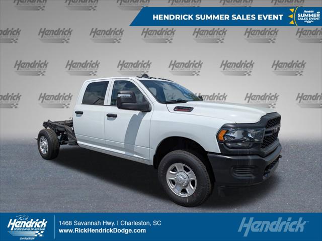 2024 RAM Ram 2500 RAM 2500 TRADESMAN CREW CAB 4X4 8 BOX