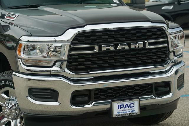 2024 RAM Ram 2500 RAM 2500 TRADESMAN CREW CAB 4X4 64 BOX