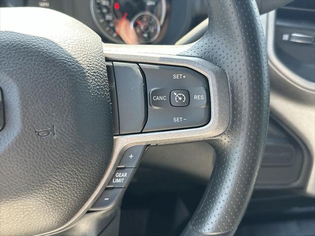 2024 RAM Ram 3500 RAM 3500 TRADESMAN CREW CAB 4X4 8 BOX