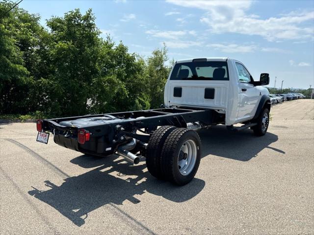2024 RAM 5500 Chassis RAM 5500 TRADESMAN CHASSIS REGULAR CAB 4X4 84 CA