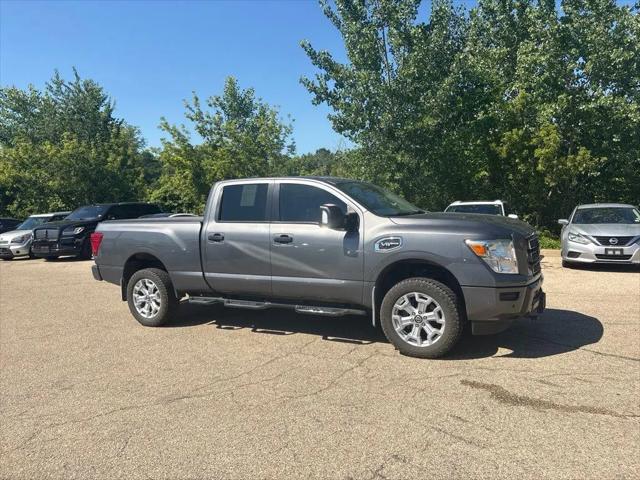 2022 Nissan Titan XD Crew Cab SV 4x4 for sale in Dubuque, IA