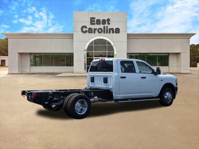 2024 RAM Ram 3500 Chassis Cab RAM 3500 TRADESMAN CREW CAB CHASSIS 4X4 60 CA