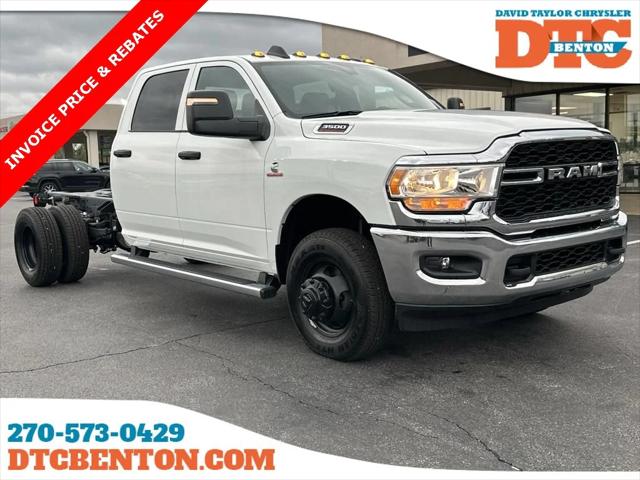 2024 RAM Ram 3500 Chassis Cab RAM 3500 TRADESMAN CREW CAB CHASSIS 4X4 60 CA