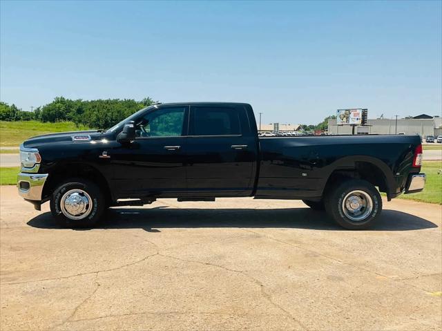 2024 RAM Ram 3500 RAM 3500 TRADESMAN CREW CAB 4X4 8 BOX