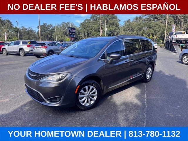 2017 Chrysler Pacifica Touring-L for sale in Zephyrhills, FL
