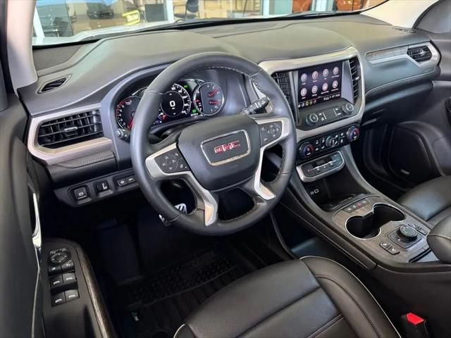 2023 GMC Acadia AWD Denali