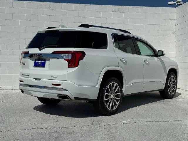 2023 GMC Acadia AWD Denali