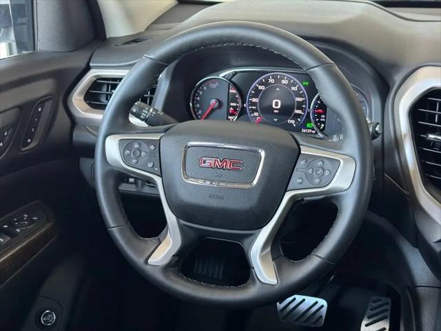 2023 GMC Acadia AWD Denali