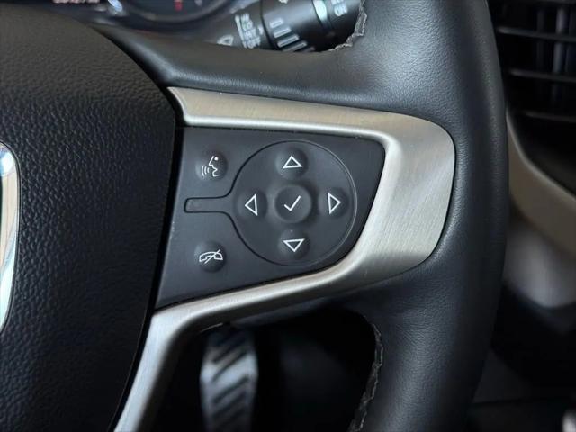 2023 GMC Acadia AWD Denali