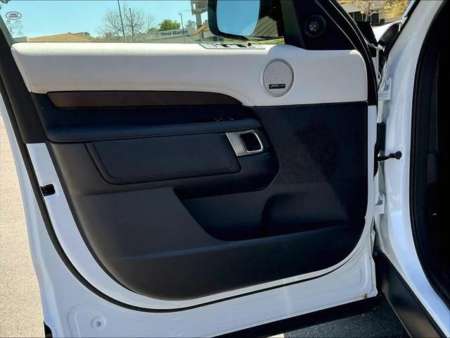 2023 Land Rover Discovery P360 HSE R-Dynamic