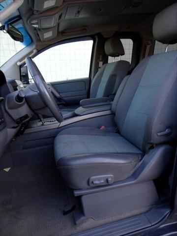 2005 Nissan Titan SE