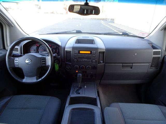 2005 Nissan Titan SE