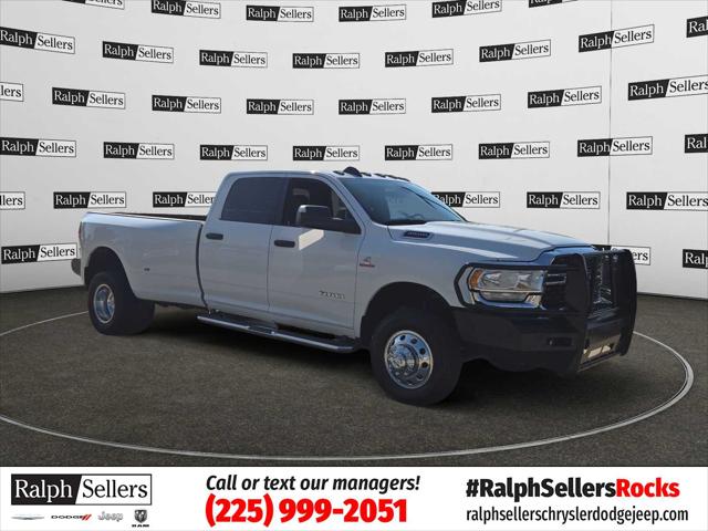 2022 RAM 3500 Big Horn Crew Cab 4x4 8 Box