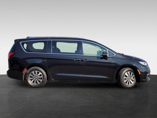 2021 Chrysler Pacifica Touring L 2021 Chrysler Pacifica Touring L