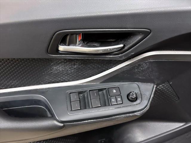 2021 Toyota C-HR LE [12]