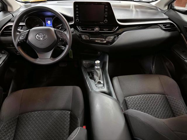 2021 Toyota C-HR LE [16]