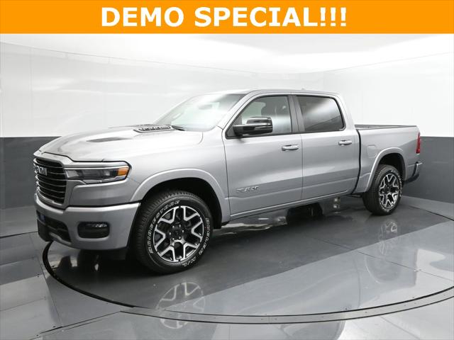 2025 RAM Ram 1500 RAM 1500 LARAMIE CREW CAB 4X4 57 BOX