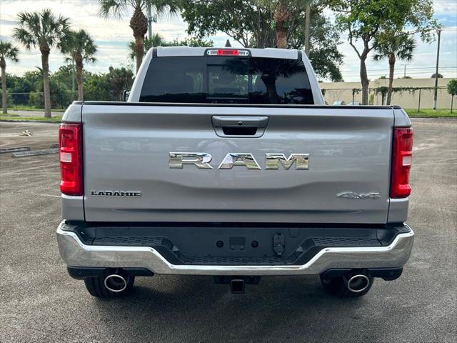 2025 RAM Ram 1500 RAM 1500 LARAMIE CREW CAB 4X4 64 BOX