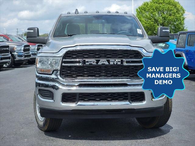 2024 RAM Ram 2500 RAM 2500 TRADESMAN CREW CAB 4X4 64 BOX 2024 RAM Ram 2500 RAM 2500 TRADESMAN CREW CAB 4X4 64 BOX