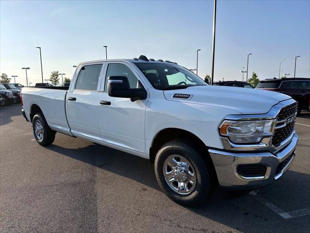 2024 RAM Ram 2500 RAM 2500 TRADESMAN CREW CAB 4X2 8 BOX