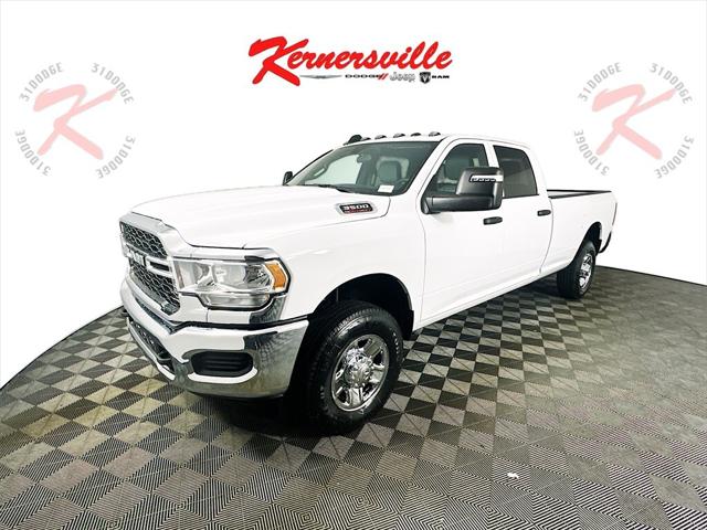 2024 RAM Ram 3500 RAM 3500 TRADESMAN CREW CAB 4X4 8 BOX