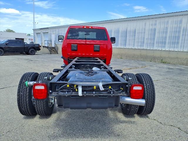 2024 RAM Ram 5500 Chassis Cab RAM 5500 TRADESMAN CHASSIS REGULAR CAB 4X4 120 CA
