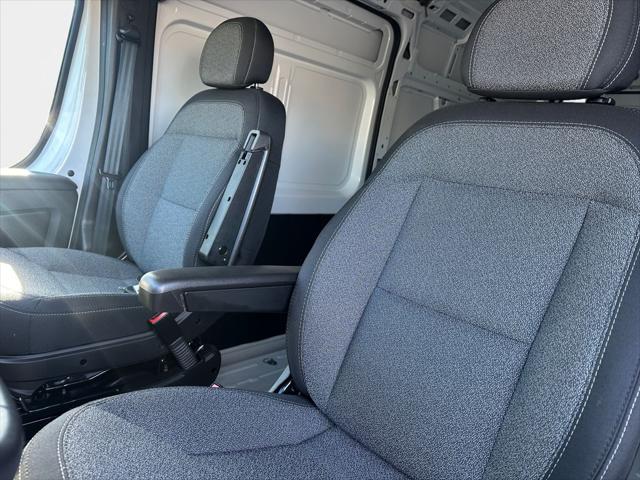 2024 Ram ProMaster 2500 Cargo Van SLT+ High Roof 159" WB