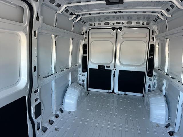 2024 Ram ProMaster 2500 Cargo Van SLT+ High Roof 159" WB