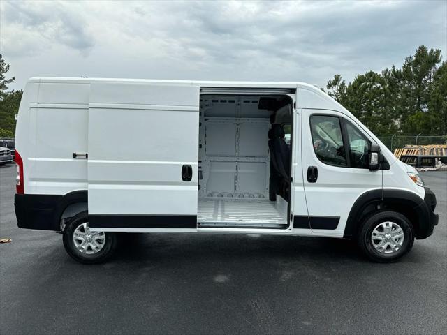 2024 Ram ProMaster 2500 Cargo Van SLT+ High Roof 159" WB
