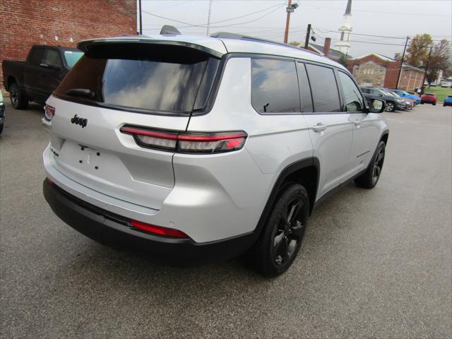 2023 Jeep Grand Cherokee L Altitude 4x4
