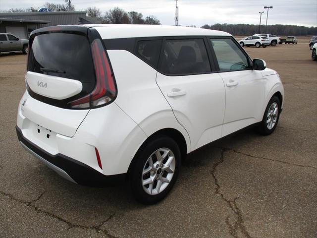 2023 Kia Soul LX 2023 Kia Soul LX