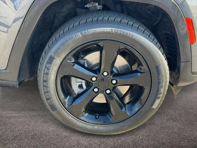 2023 Jeep Grand Cherokee L Limited 4x2