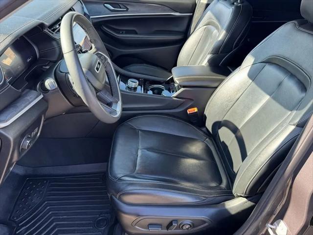 2023 Jeep Grand Cherokee L Limited 4x2