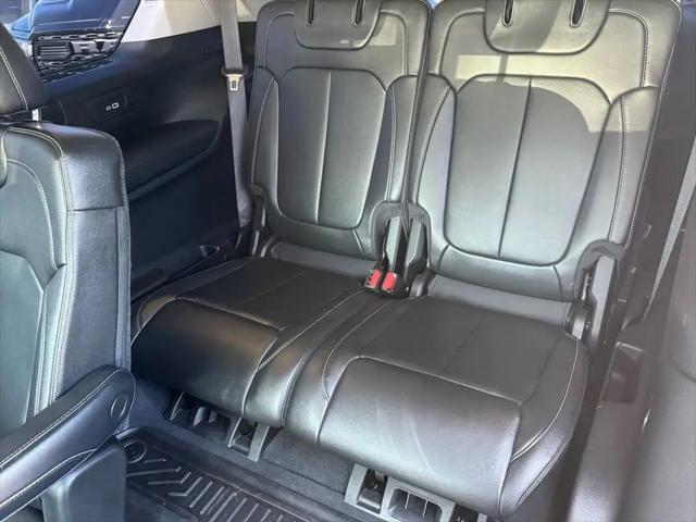 2023 Jeep Grand Cherokee L Limited 4x2