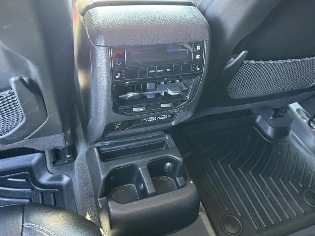 2023 Jeep Grand Cherokee L Limited 4x2