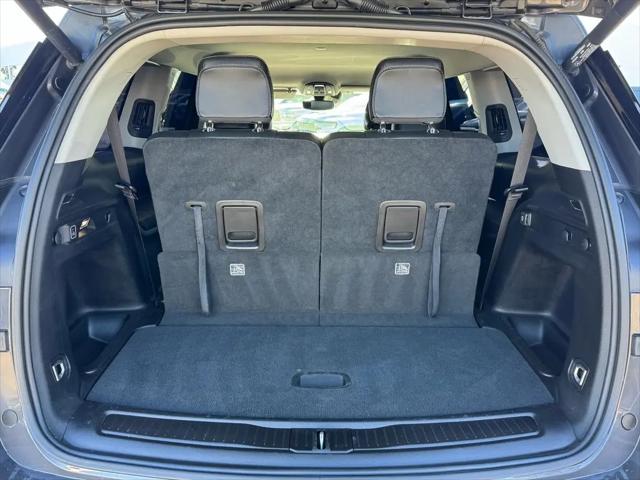 2023 Jeep Grand Cherokee L Limited 4x2