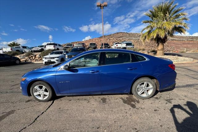 2023 Chevrolet Malibu FWD LS