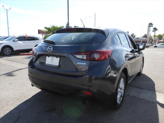 2016 Mazda Mazda3 i Sport