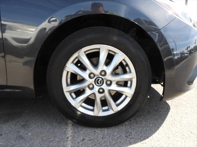 2016 Mazda Mazda3 i Sport