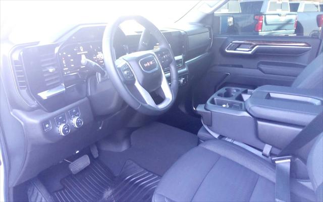 2024 GMC Sierra 1500 4WD Crew Cab Short Box Elevation with 3SB